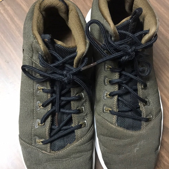 Nike Hyperfr3sh Shoes - Picture 3 of 5